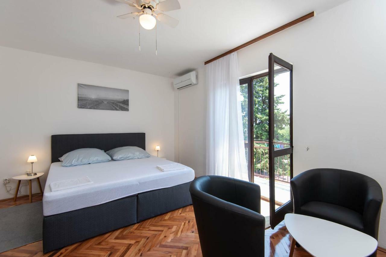 Apartments Ljiljana Orebić Eksteriør billede